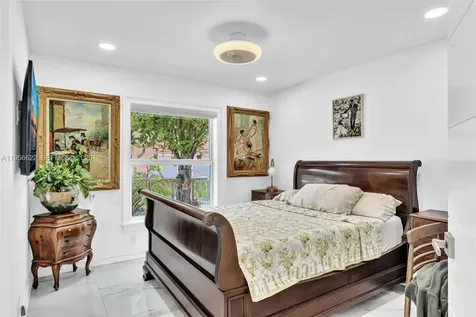 3388 SW 49th Street Hollywood FL 33312