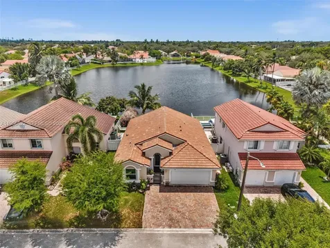 3388 SW 49th Street Hollywood FL 33312