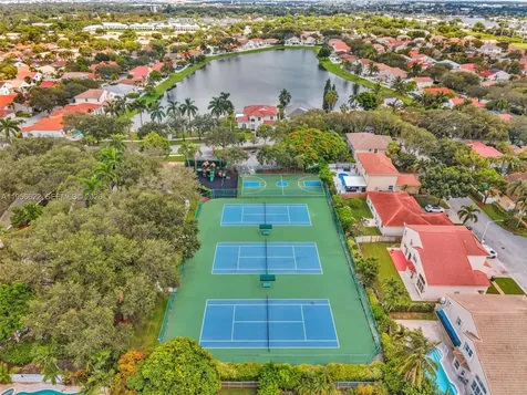 3388 SW 49th Street Hollywood FL 33312