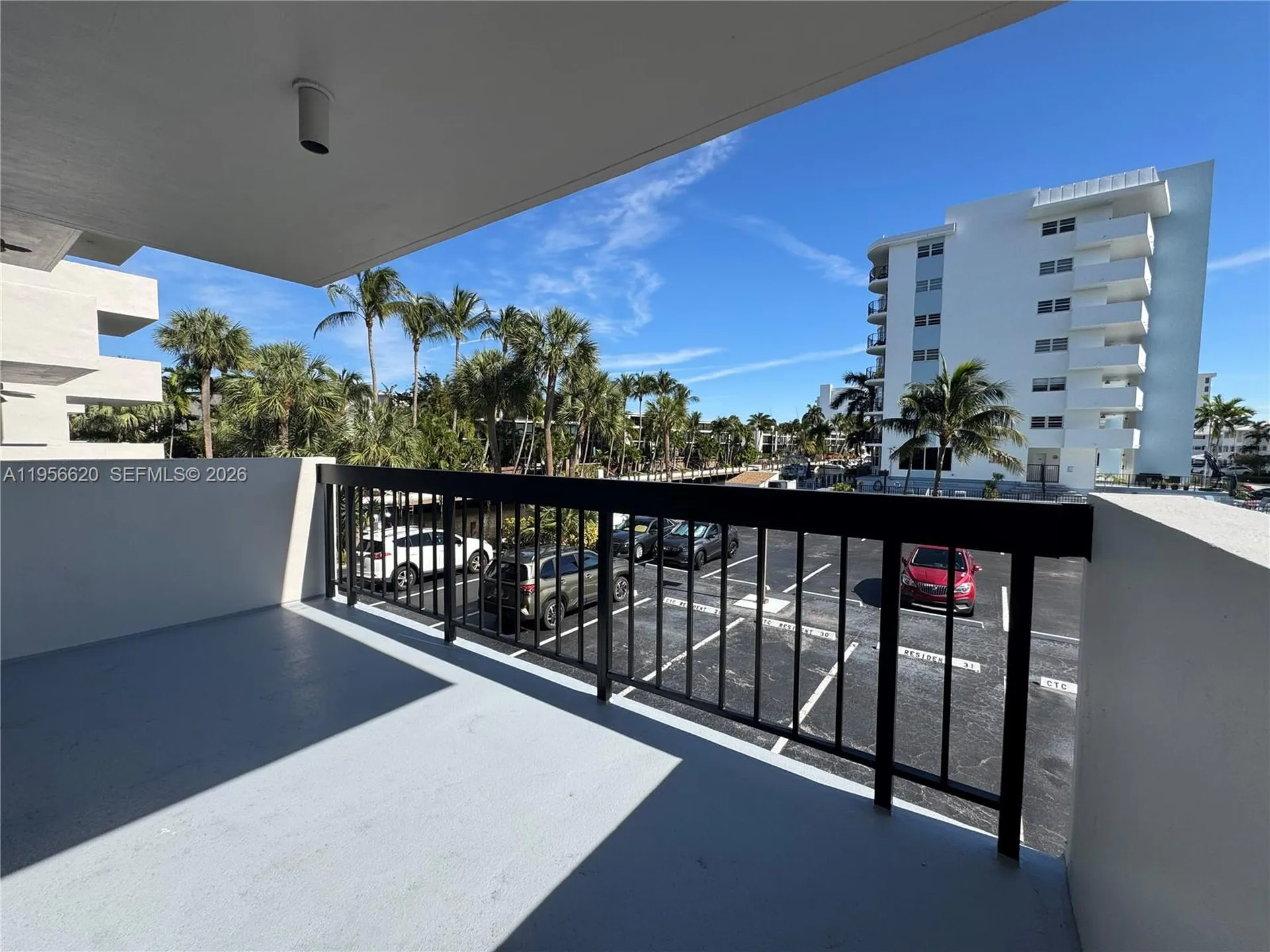 4800 Bayview Drive Fort Lauderdale FL 33308