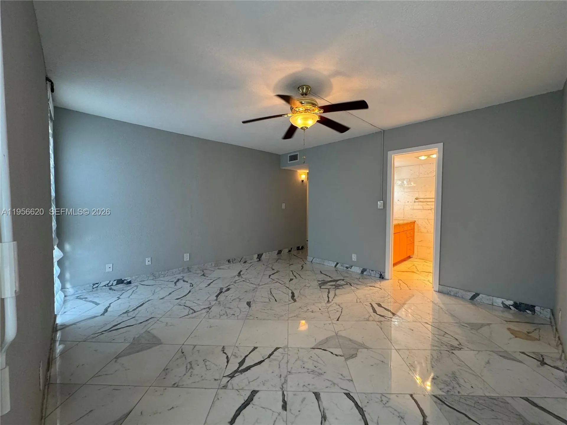 4800 Bayview Drive Fort Lauderdale FL 33308