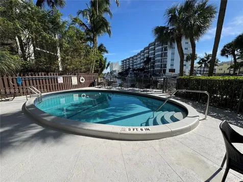 4800 Bayview Drive Fort Lauderdale FL 33308