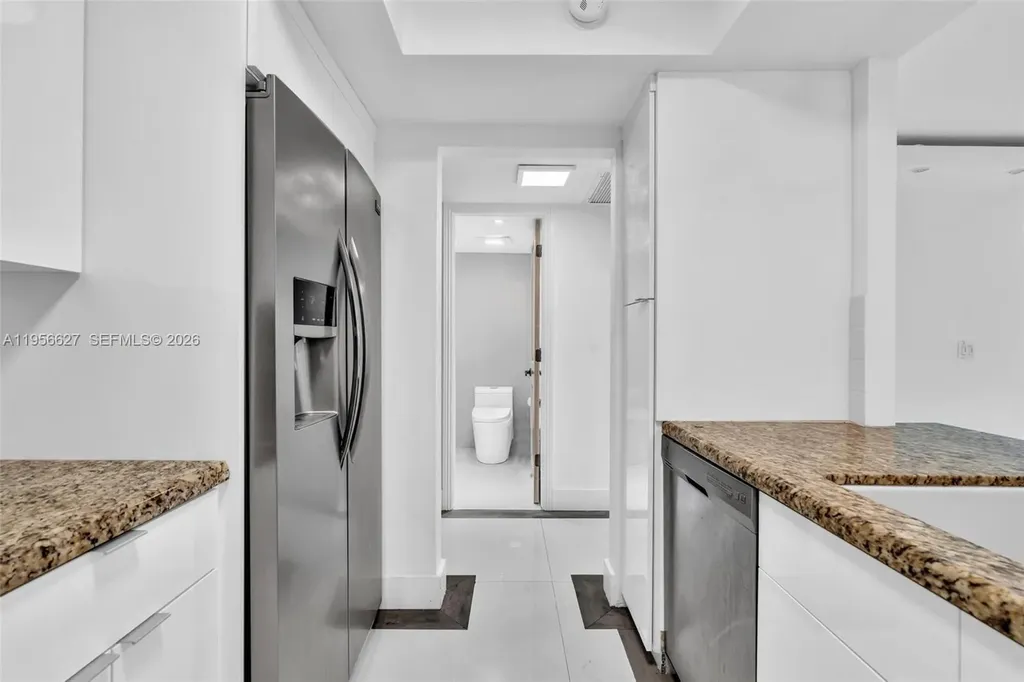 3800 N Hills Drive Hollywood FL 33021