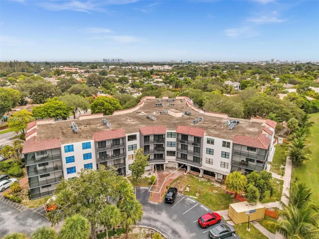 3800 N Hills Drive Hollywood FL 33021