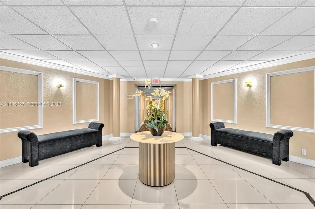 3800 N Hills Drive Hollywood FL 33021