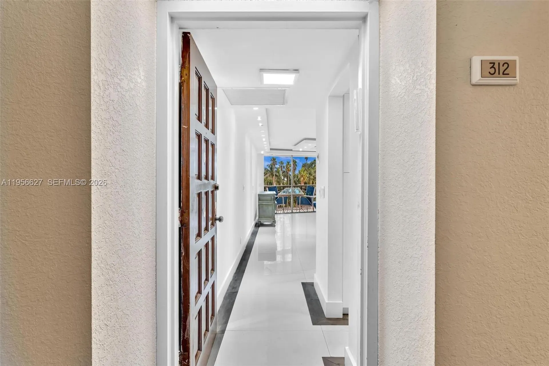 3800 N Hills Drive Hollywood FL 33021
