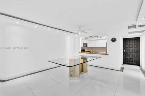 3800 N Hills Drive Hollywood FL 33021