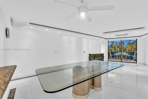3800 N Hills Drive Hollywood FL 33021