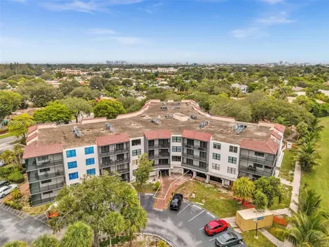 3800 N Hills Drive Hollywood FL 33021