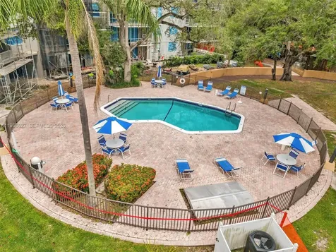 3800 N Hills Drive Hollywood FL 33021