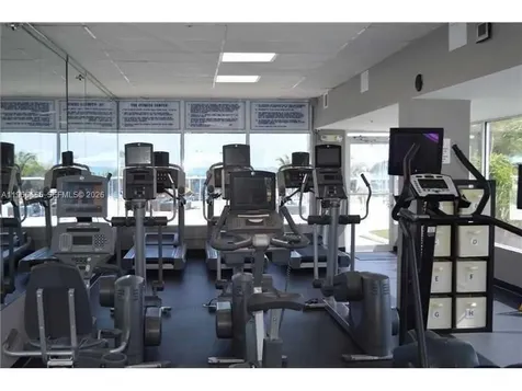 100 Lincoln Road Miami Beach FL 33139