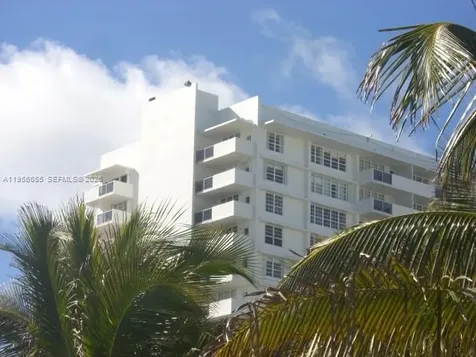 100 Lincoln Road Miami Beach FL 33139