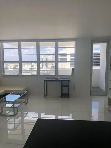 100 Lincoln Road Miami Beach FL 33139