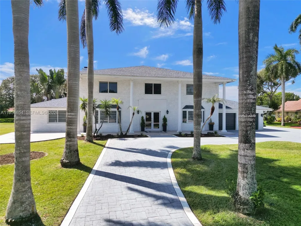 11824 SW 43rd Court Davie FL 33330