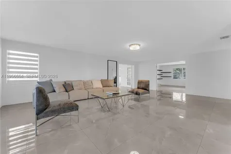 11824 SW 43rd Court Davie FL 33330