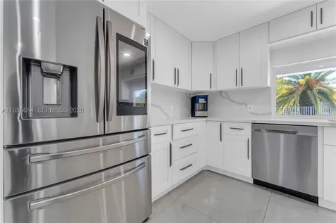 11824 SW 43rd Court Davie FL 33330
