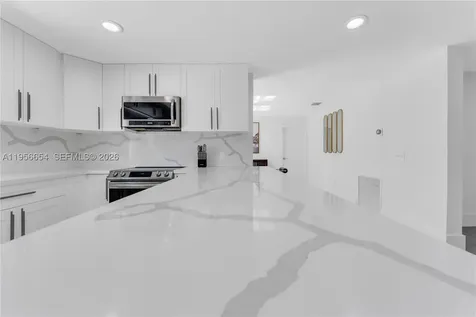 11824 SW 43rd Court Davie FL 33330