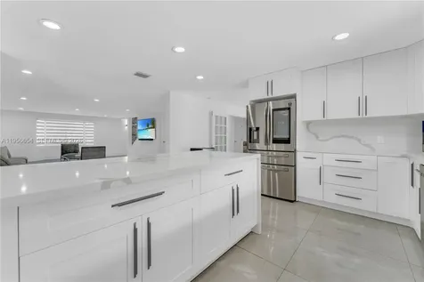 11824 SW 43rd Court Davie FL 33330