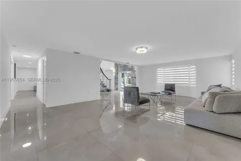 11824 SW 43rd Court Davie FL 33330