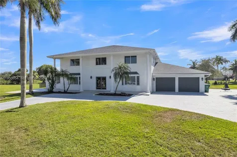 11824 SW 43rd Court Davie FL 33330