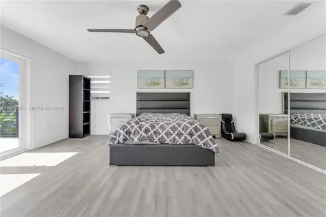 11824 SW 43rd Court Davie FL 33330