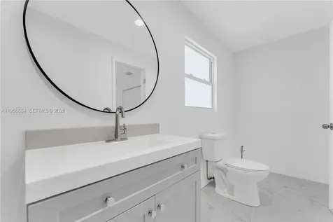 11824 SW 43rd Court Davie FL 33330