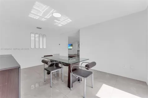11824 SW 43rd Court Davie FL 33330