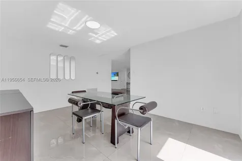11824 SW 43rd Court Davie FL 33330