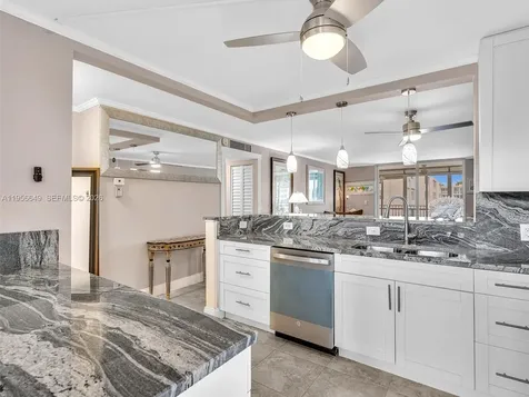 201 SE 11th Terrace Dania FL 33004