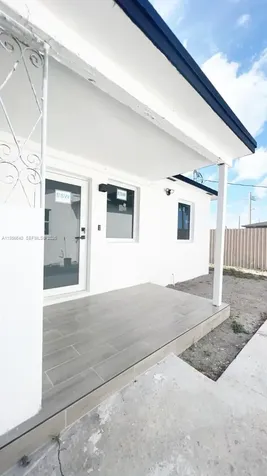 1013 NW 1st Avenue Hallandale Beach FL 33009