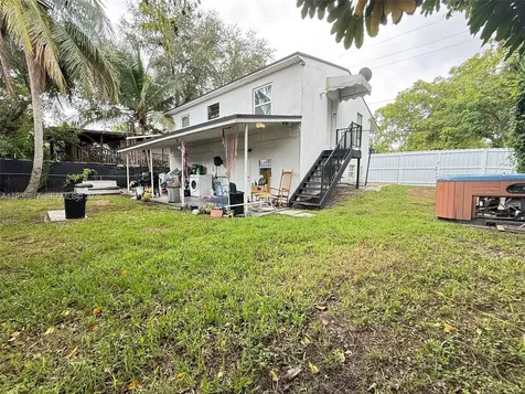 707 SW 8th Avenue Hallandale Beach FL 33009