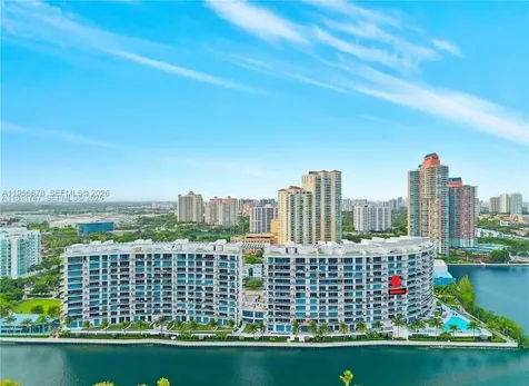 Aventura FL 33180
