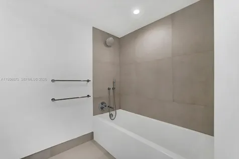 9221 E Bay Harbor Drive Bay Harbor Islands FL 33154
