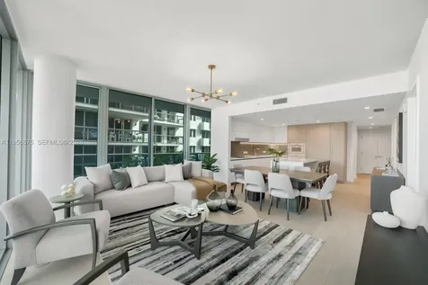 9221 E Bay Harbor Drive Bay Harbor Islands FL 33154