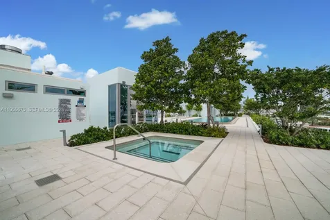 9221 E Bay Harbor Drive Bay Harbor Islands FL 33154