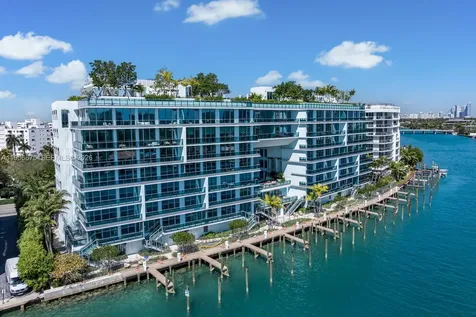 9221 E Bay Harbor Drive Bay Harbor Islands FL 33154