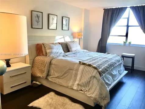 11111 Biscayne Boulevard Miami FL 33181