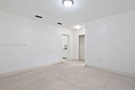3880 E 8th Lane Hialeah FL 33013