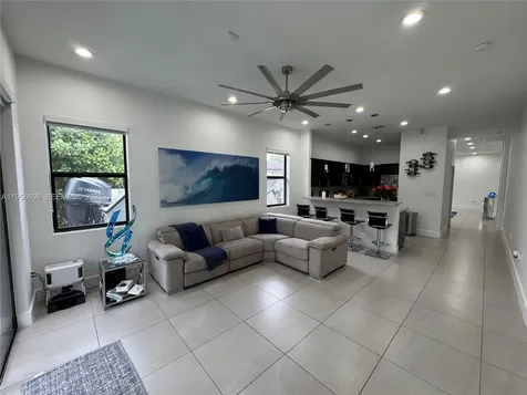 885 NE 3rd Avenue Homestead FL 33030