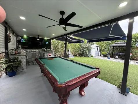 885 NE 3rd Avenue Homestead FL 33030