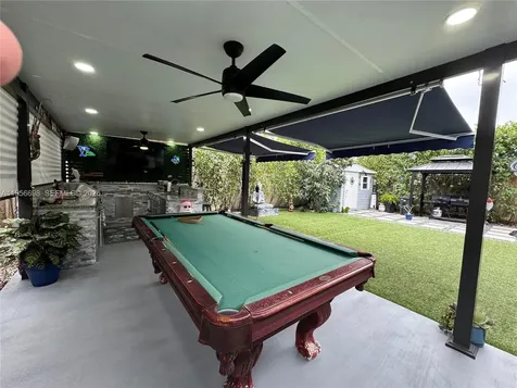 885 NE 3rd Avenue Homestead FL 33030