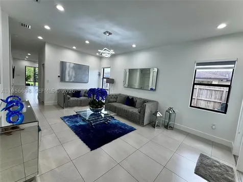 885 NE 3rd Avenue Homestead FL 33030