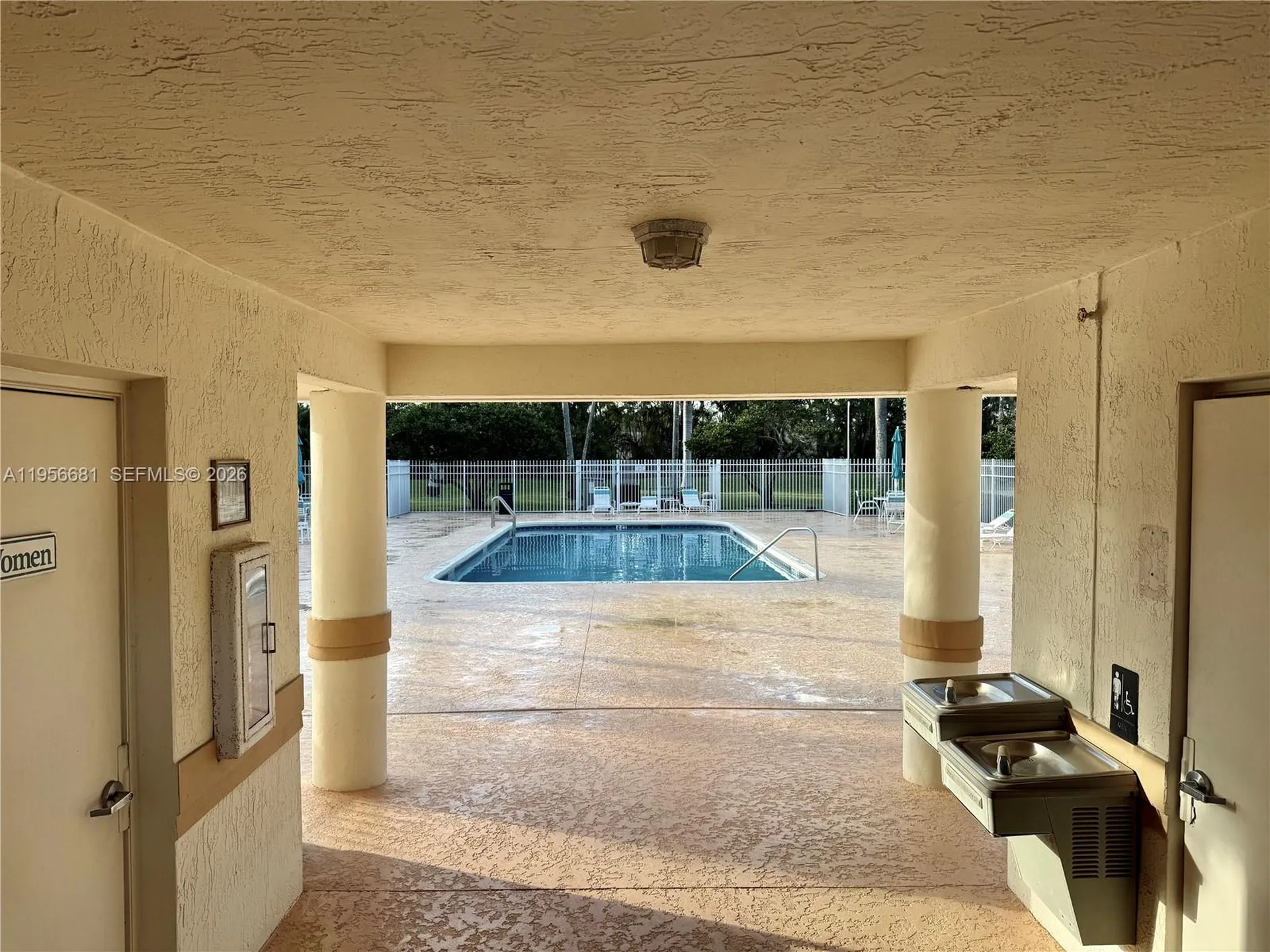 712 W Palm Aire Drive Pompano Beach FL 33069
