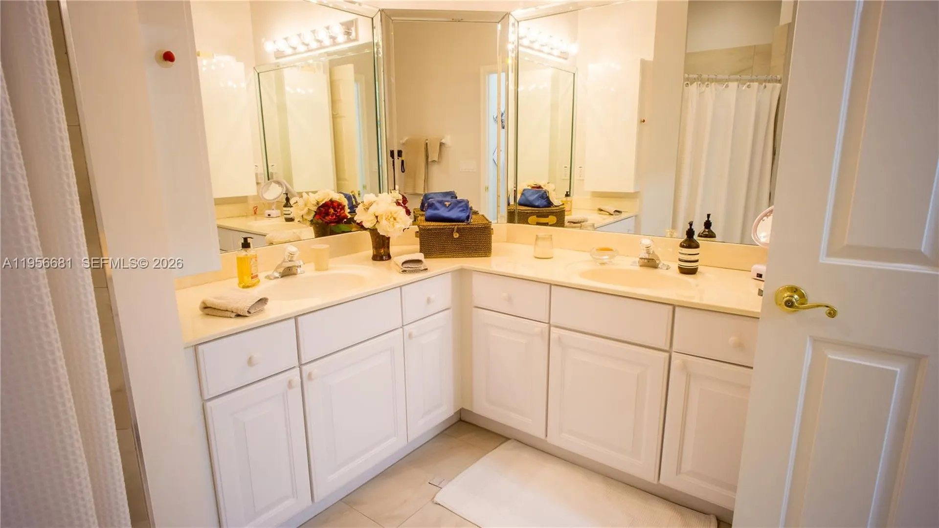 712 W Palm Aire Drive Pompano Beach FL 33069