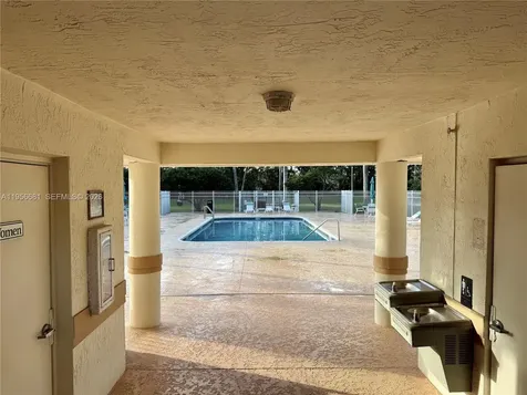 712 W Palm Aire Drive Pompano Beach FL 33069