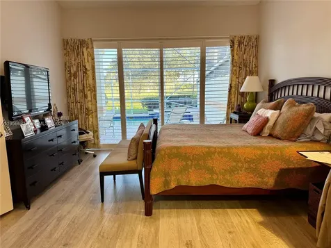 712 W Palm Aire Drive Pompano Beach FL 33069