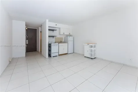 16450 NW 2nd Avenue Miami FL 33169