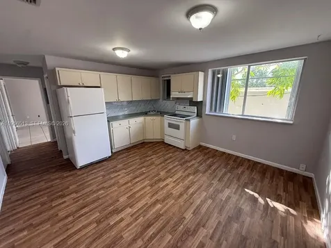 229 NW 10th Avenue Miami FL 33128