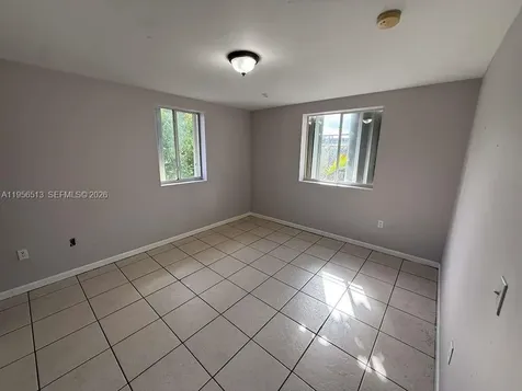 229 NW 10th Avenue Miami FL 33128