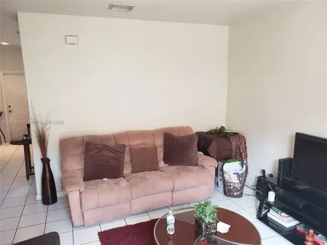 1542 SE 24th Court Homestead FL 33035